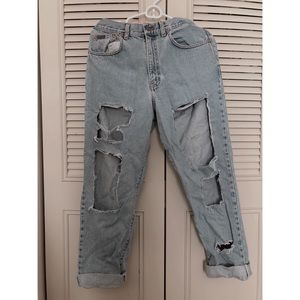 Calvin Klein heavy ripped mom jeans